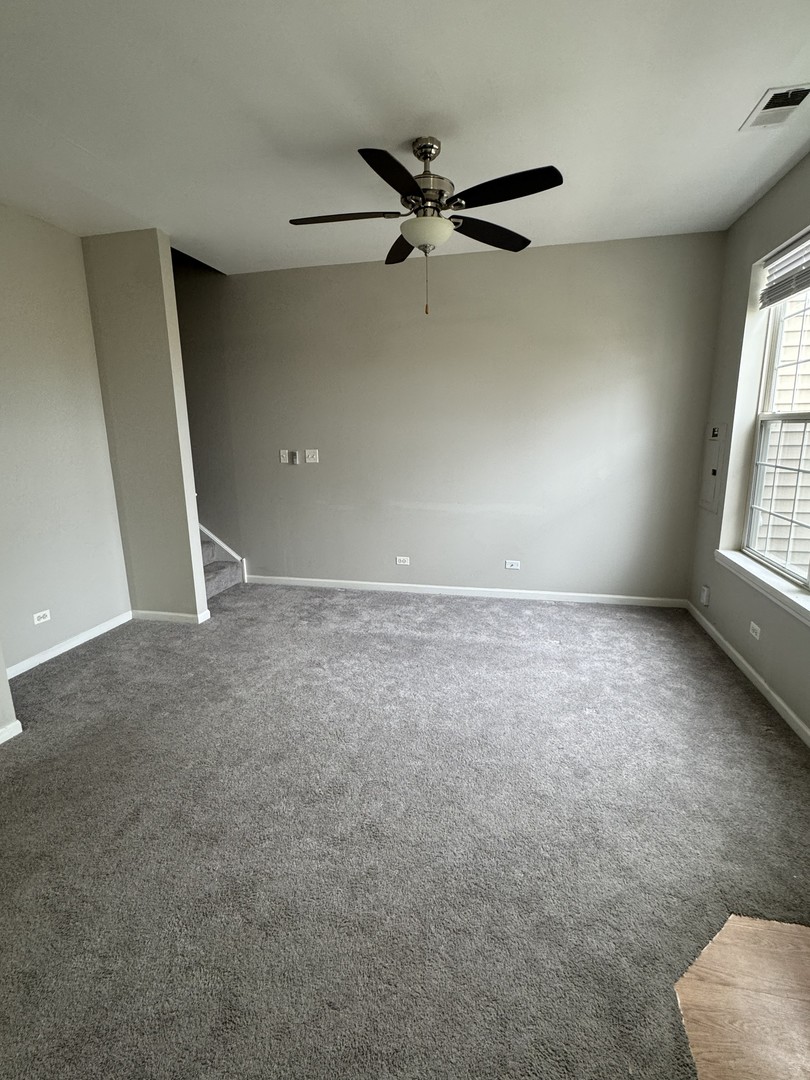 309 Springbrook Trail South Oswego, IL 60543 - Photo 3 of 24