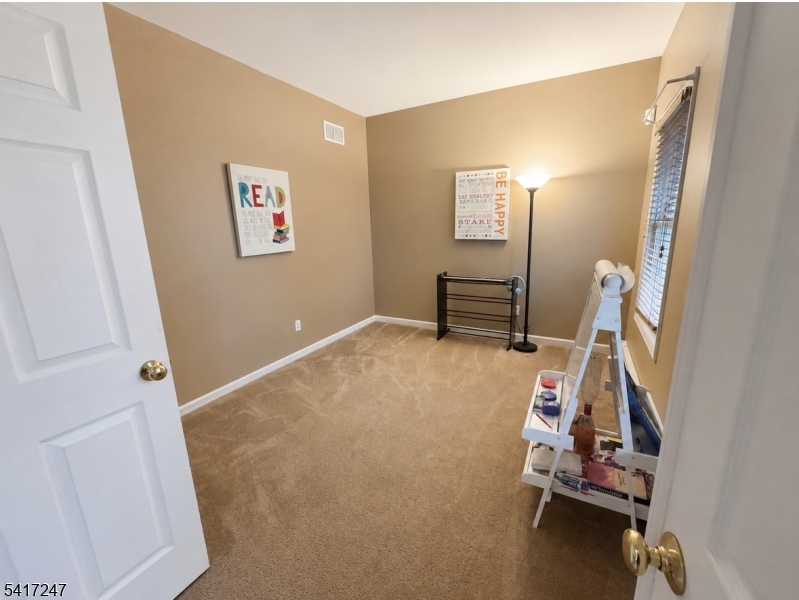 57 Armstrong Road Wantage, NJ 07461 - Photo 9 of 47