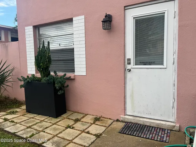 $1,800 | 415 Madison Avenue, Unit I102, Cape Canaveral, FL 32920