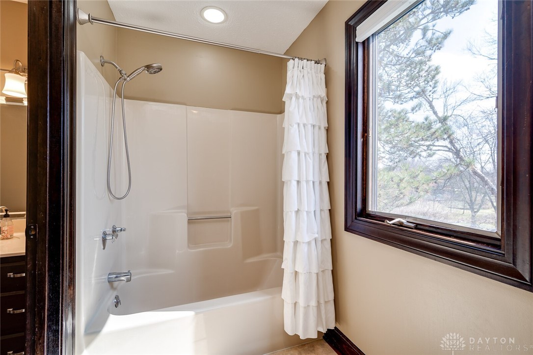 8354 Riviera Court Springboro, OH 45066 - Photo 46 of 68 Gallery Image 46