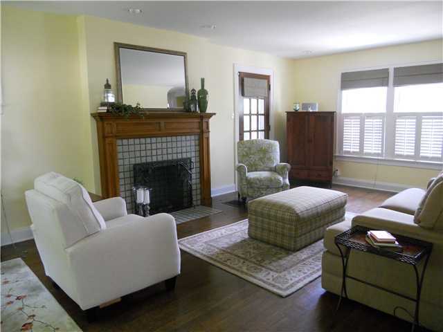 179 North Cassingham Road Columbus, OH 43209 - Photo 3 of 14 Gallery Image 3