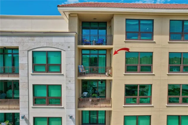 $975,000 | 9115 Strada Place, Unit 5411, Naples, FL 34108