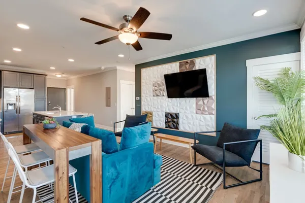 $515,000 | 4405 Kentucky Avenue, Unit 402, Nashville, TN 37209