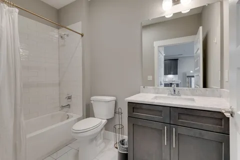 $515,000 | 4405 Kentucky Avenue, Unit 402, Nashville, TN 37209