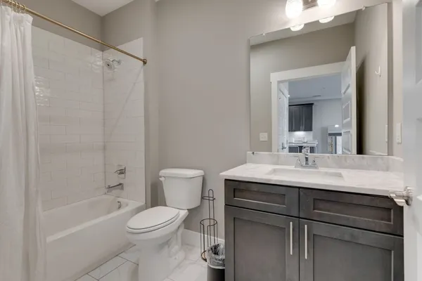 $515,000 | 4405 Kentucky Avenue, Unit 402, Nashville, TN 37209