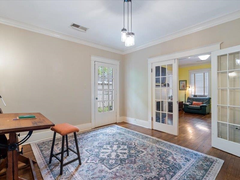 793 Rozelle Street Memphis, TN 38104 - Photo 12 of 33 a view of a livingroom with furniture and an entryway