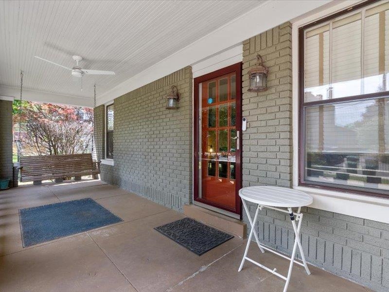 793 Rozelle Street Memphis, TN 38104 - Photo 7 of 33 a living room with a couch and a table