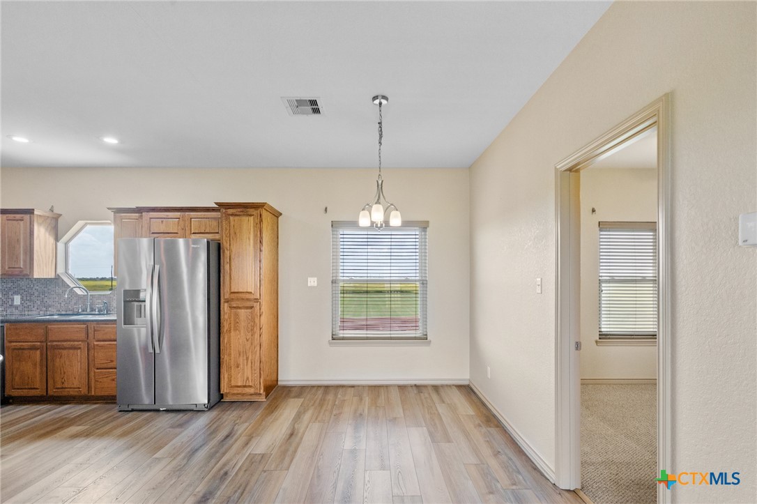 117 Sunset Way Port Lavaca, TX 77979 - Photo 6 of 37