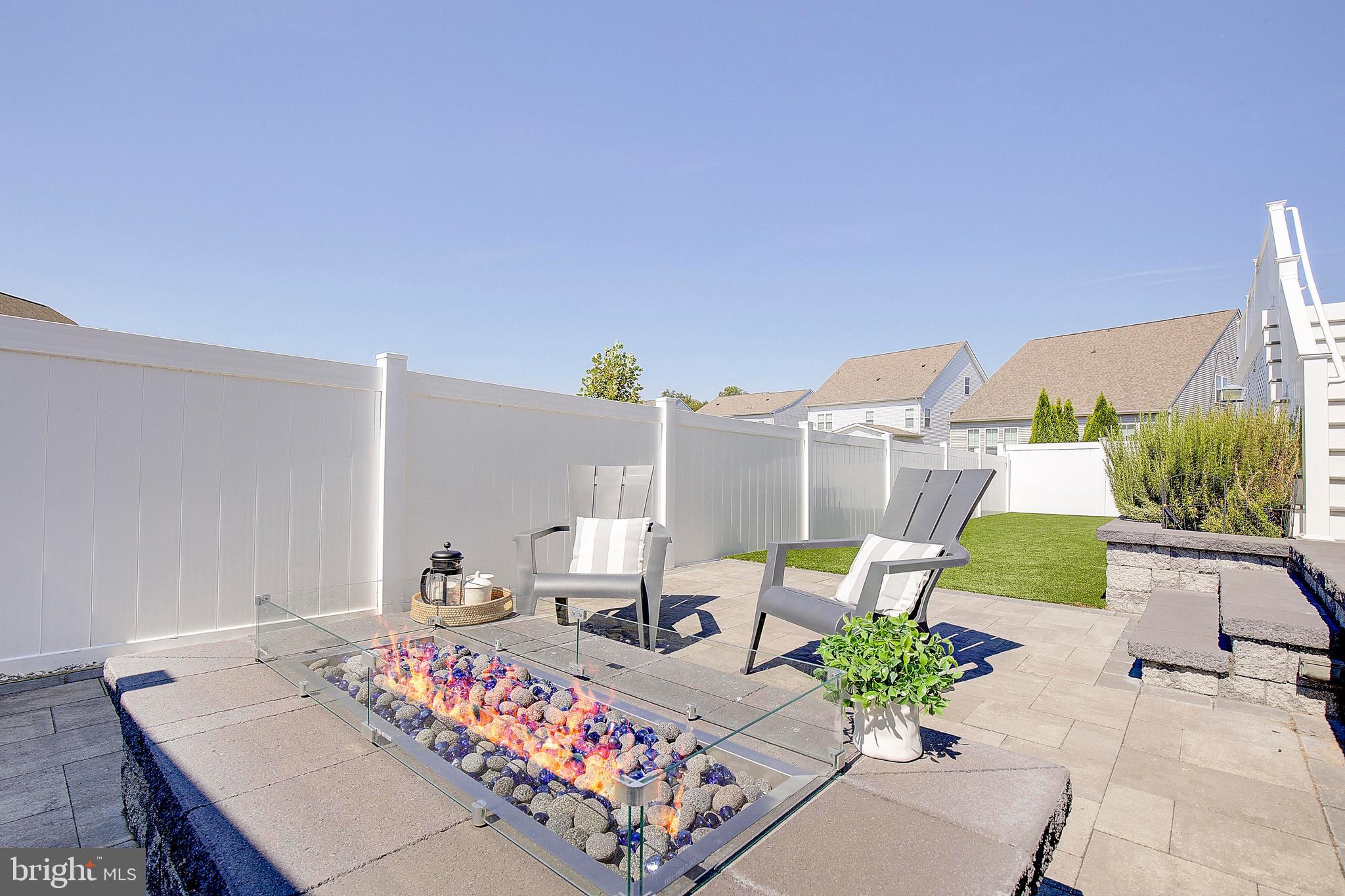 1126 White Clover Lane Odenton, MD 21113 - Photo 56 of 92 a living room with furniture and a table