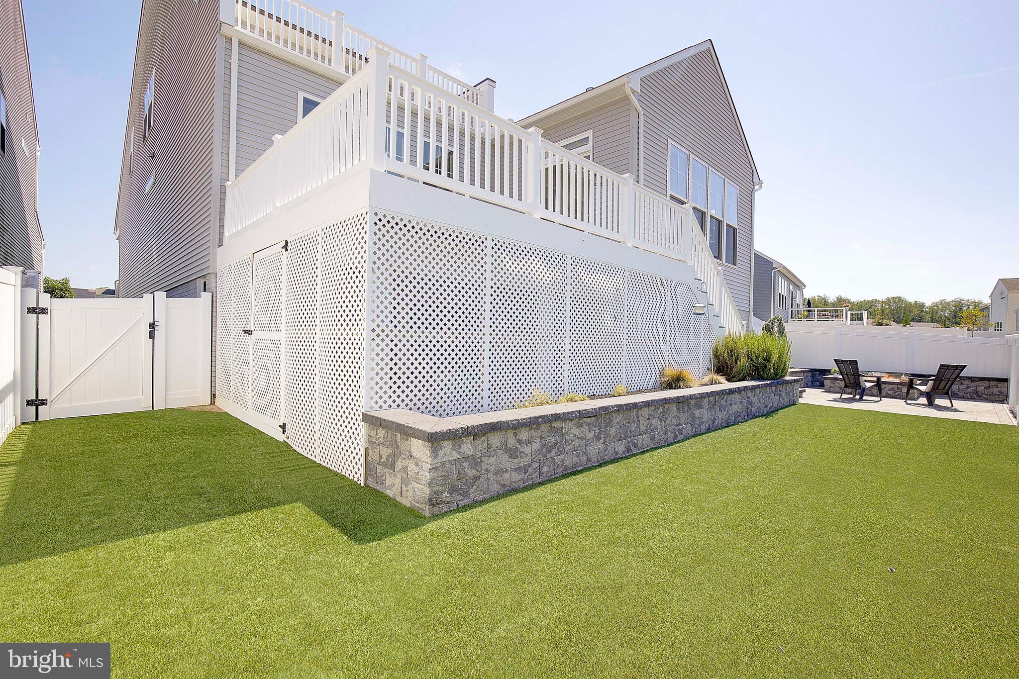 1126 White Clover Lane Odenton, MD 21113 - Photo 63 of 92 a view of a house with backyard and sitting area