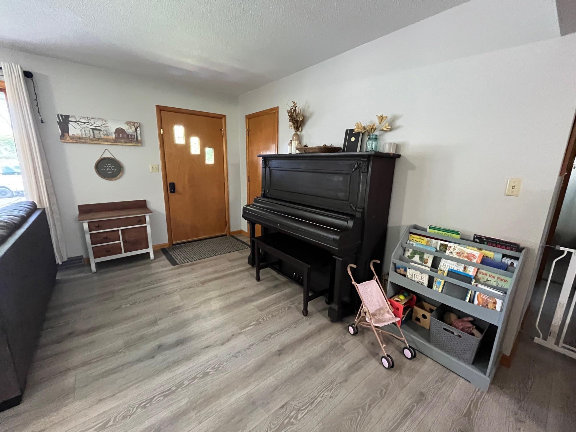 520 East 5th Street Litchfield, MN 55355 - Photo 7 of 22