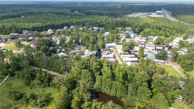 $309,000 | 31427 Judith Drive, Springfield, LA 70462