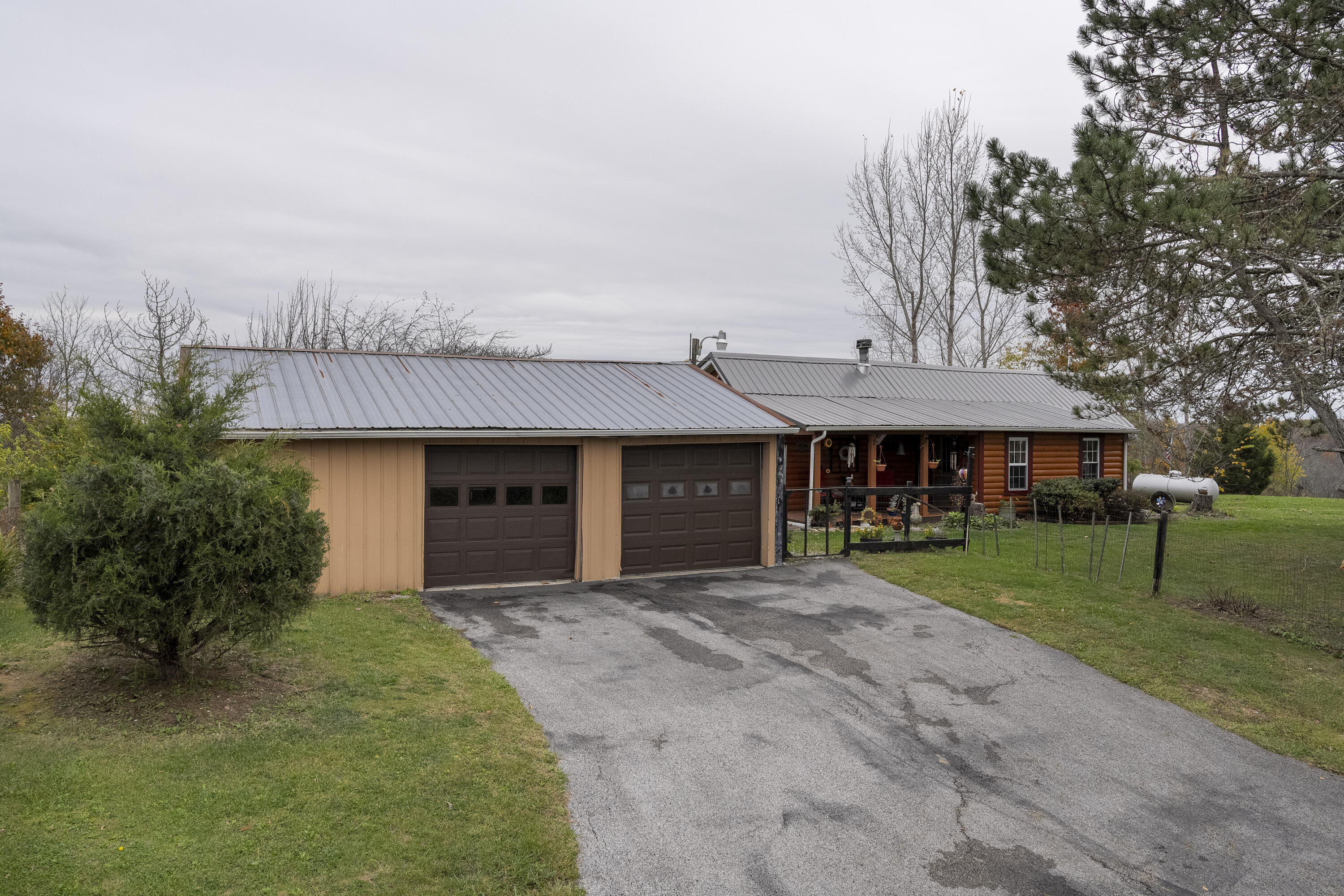 145 R Turner Road Falmouth, KY 41040 - Photo 4 of 27 Gallery Image 4