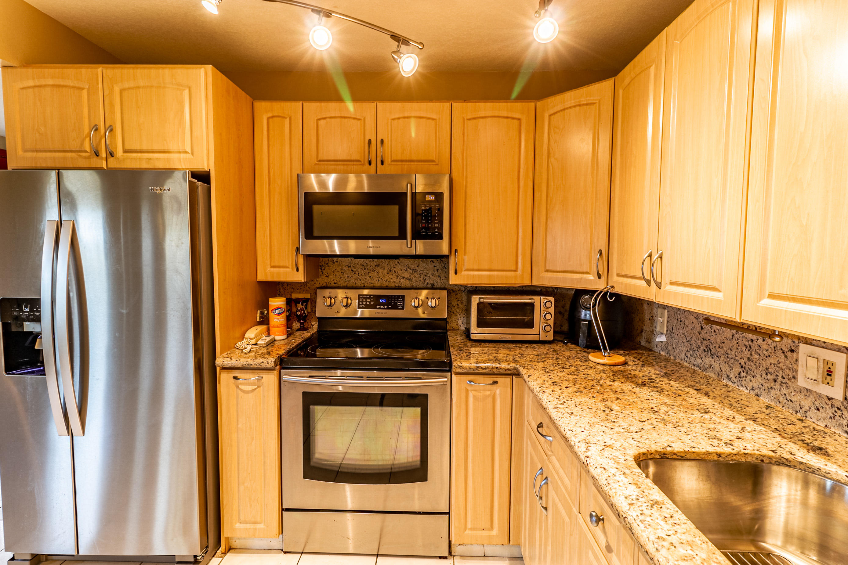 4032 Newcastle B Boca Raton, FL 33434 - Photo 3 of 47 IMG_0423-HDR