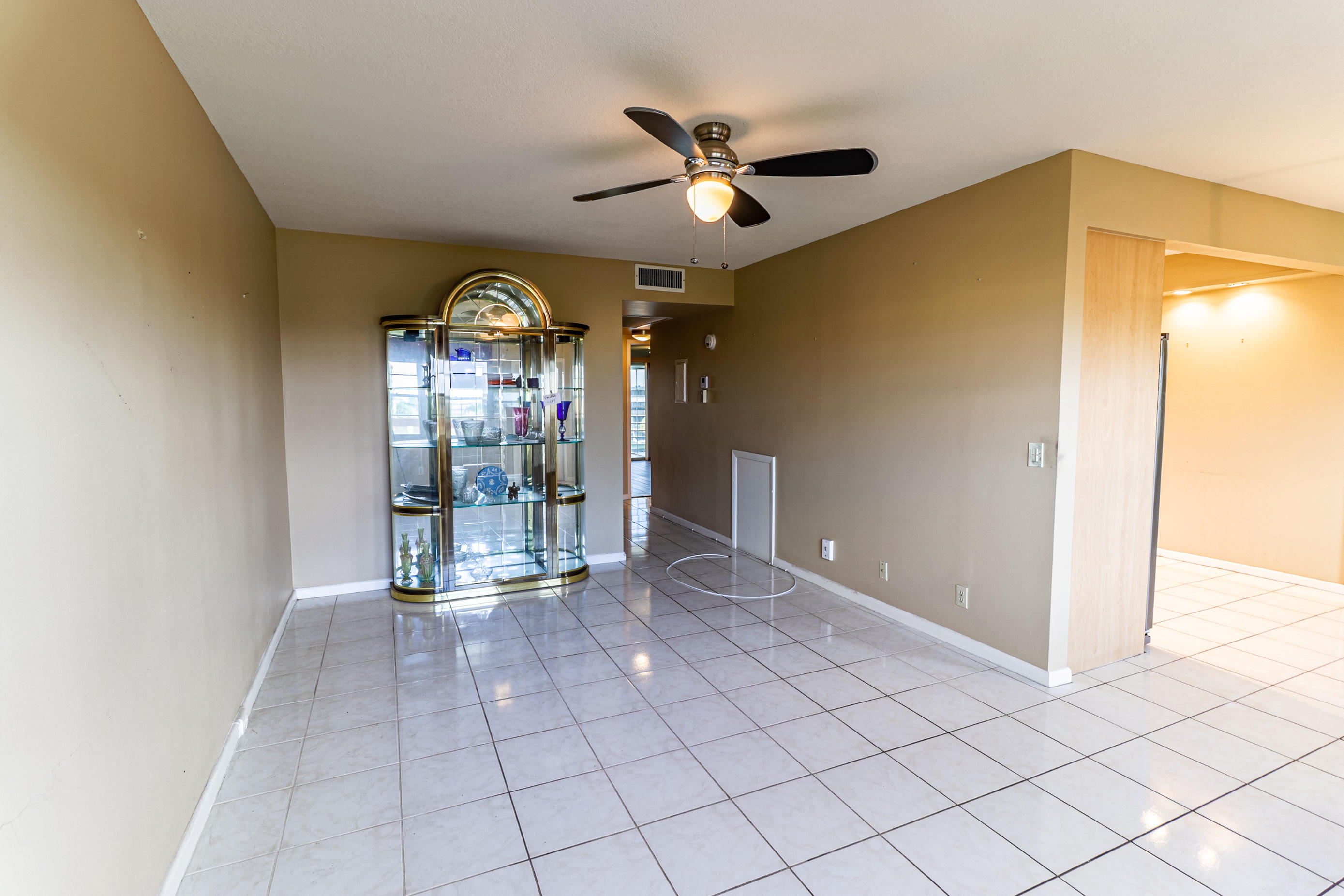 4032 Newcastle B Boca Raton, FL 33434 - Photo 9 of 47 IMG_0438-HDR