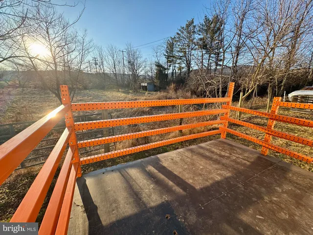 a view of outdoor space