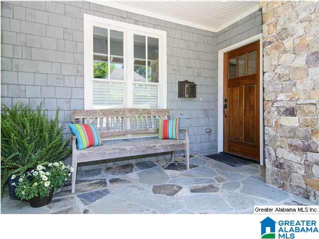 128 East Hawthorne Road Birmingham, AL 35209 - Photo 2 of 32