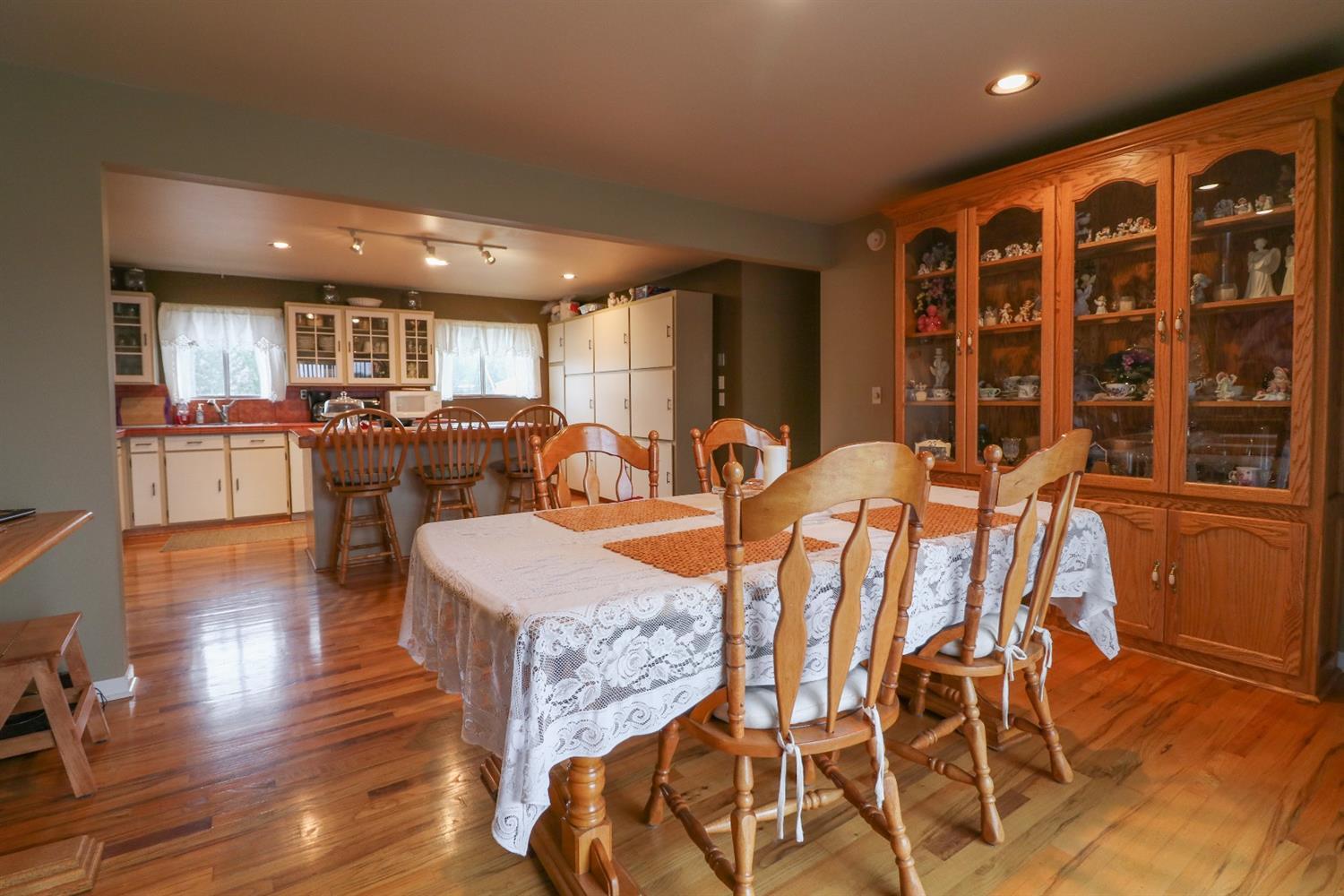 1705 Stevens Road Eagle Point, OR 97524 - Photo 21 of 35 Additional Photo