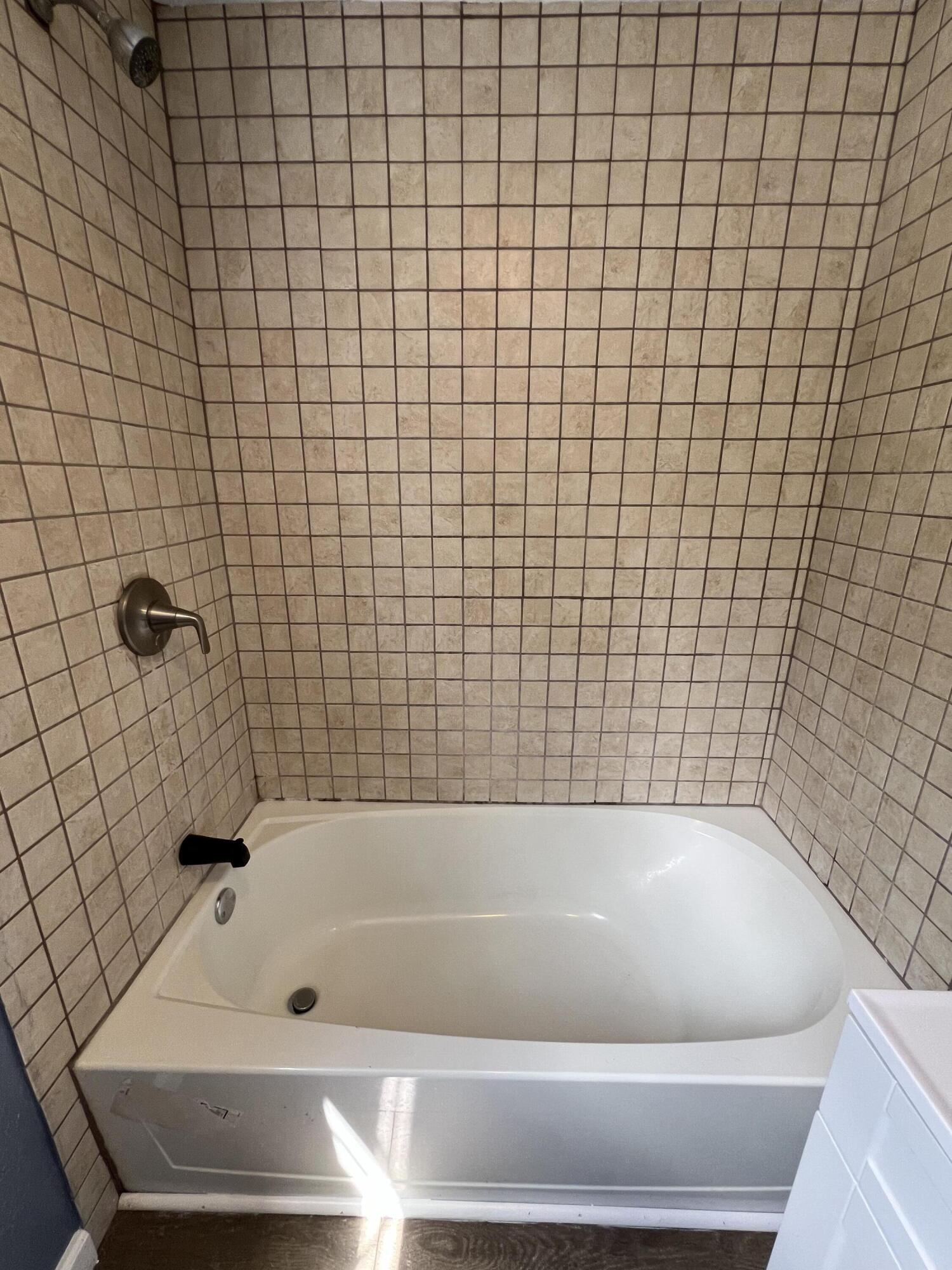 173 Stanley Street Dalton, GA 30721 - Photo 11 of 28 IMG_7489