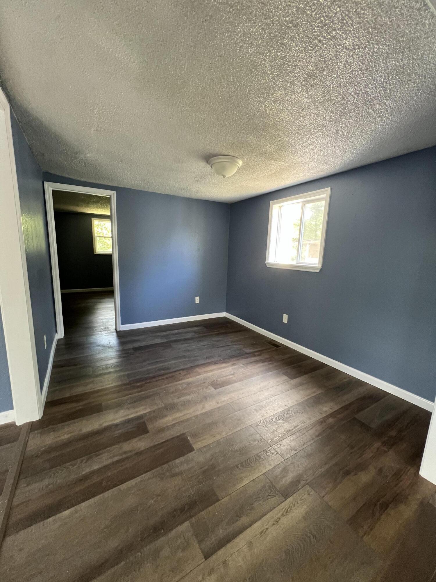 173 Stanley Street Dalton, GA 30721 - Photo 6 of 28 IMG_7484