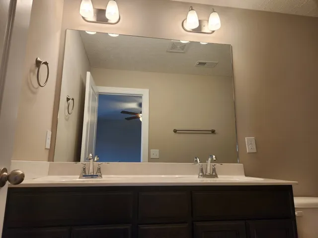 $359,900 | 2917 Vly Farms Drive, Christiana, TN 37037