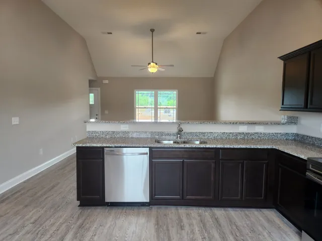 $359,900 | 2917 Vly Farms Drive, Christiana, TN 37037