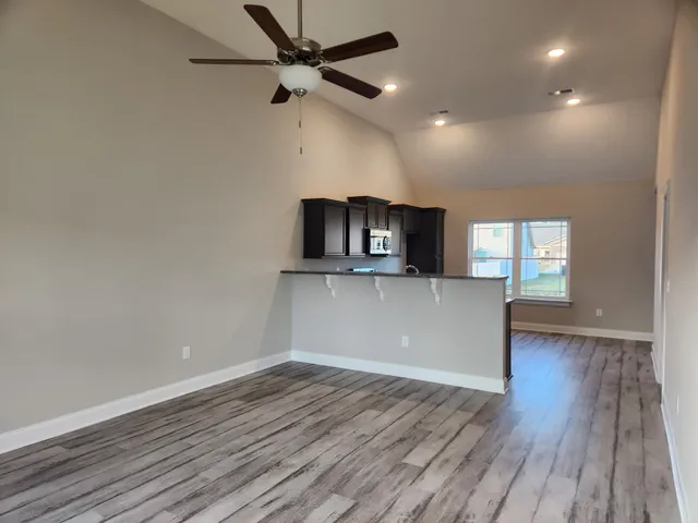 $359,900 | 2917 Vly Farms Drive, Christiana, TN 37037