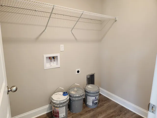 $359,900 | 2917 Vly Farms Drive, Christiana, TN 37037