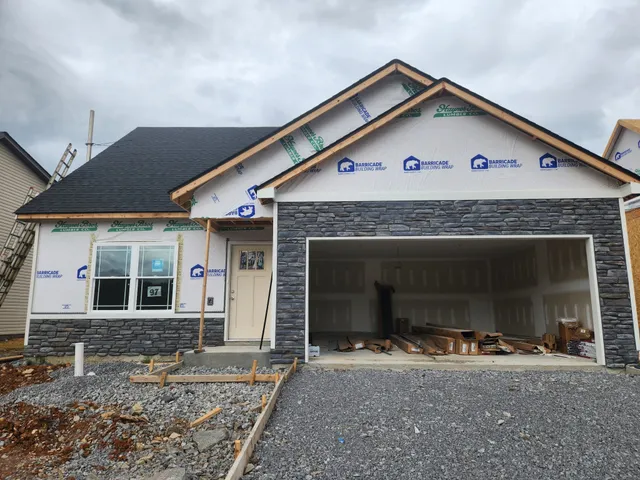 $359,900 | 2917 Vly Farms Drive, Christiana, TN 37037