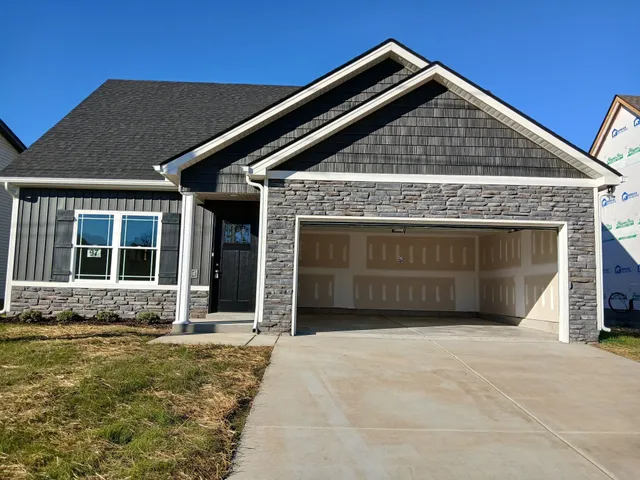 $359,900 | 2917 Vly Farms Drive, Christiana, TN 37037