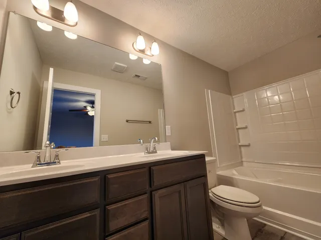 $359,900 | 2917 Vly Farms Drive, Christiana, TN 37037