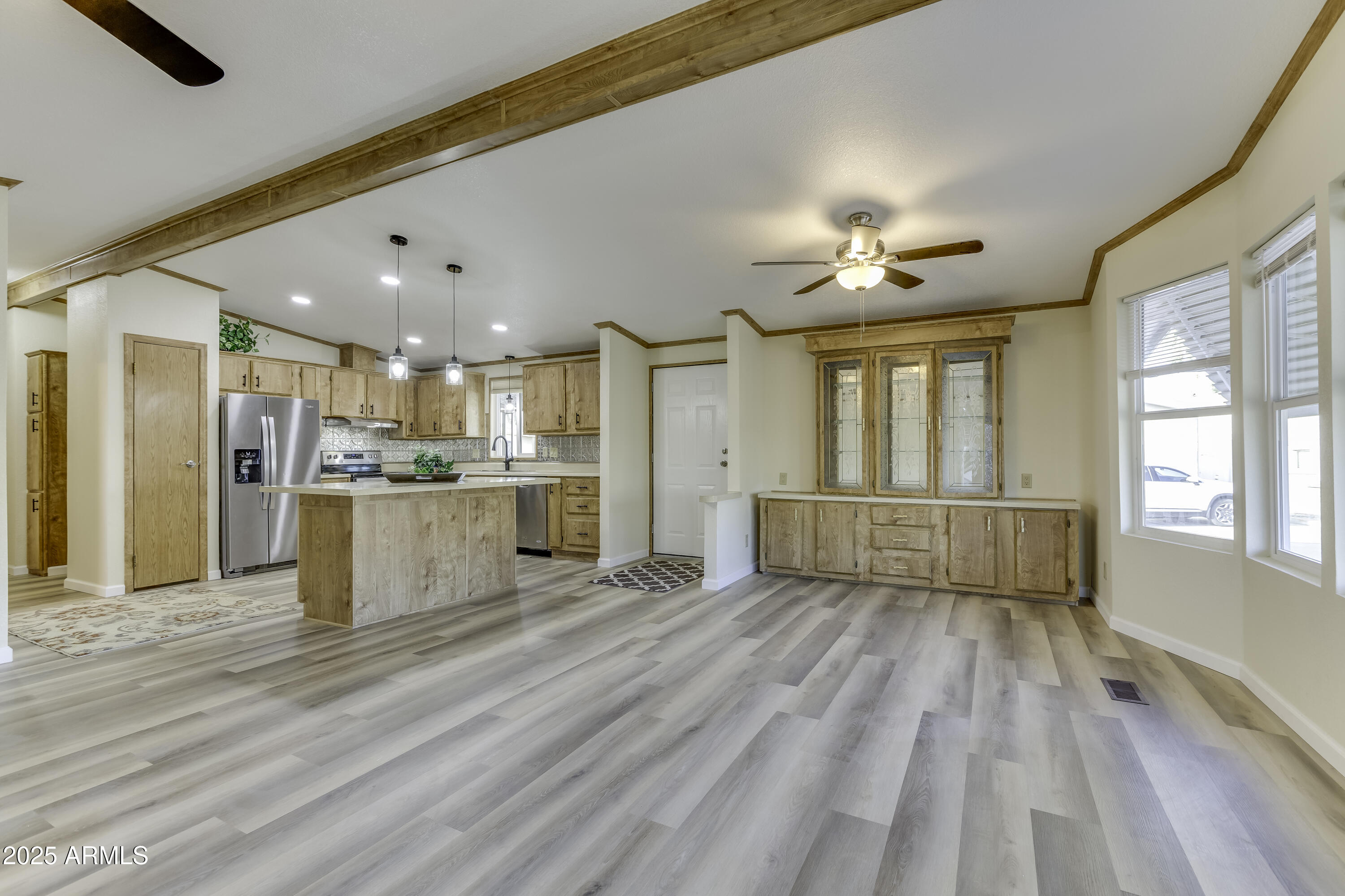 17200 West Bell Road, Unit 1635 Surprise, AZ 85374 - Photo 3 of 26 Lot 1635-8