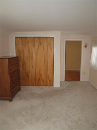 7 Windsor Road Stoneham, MA 02180 - Photo 14 of 19 Gallery Image 14