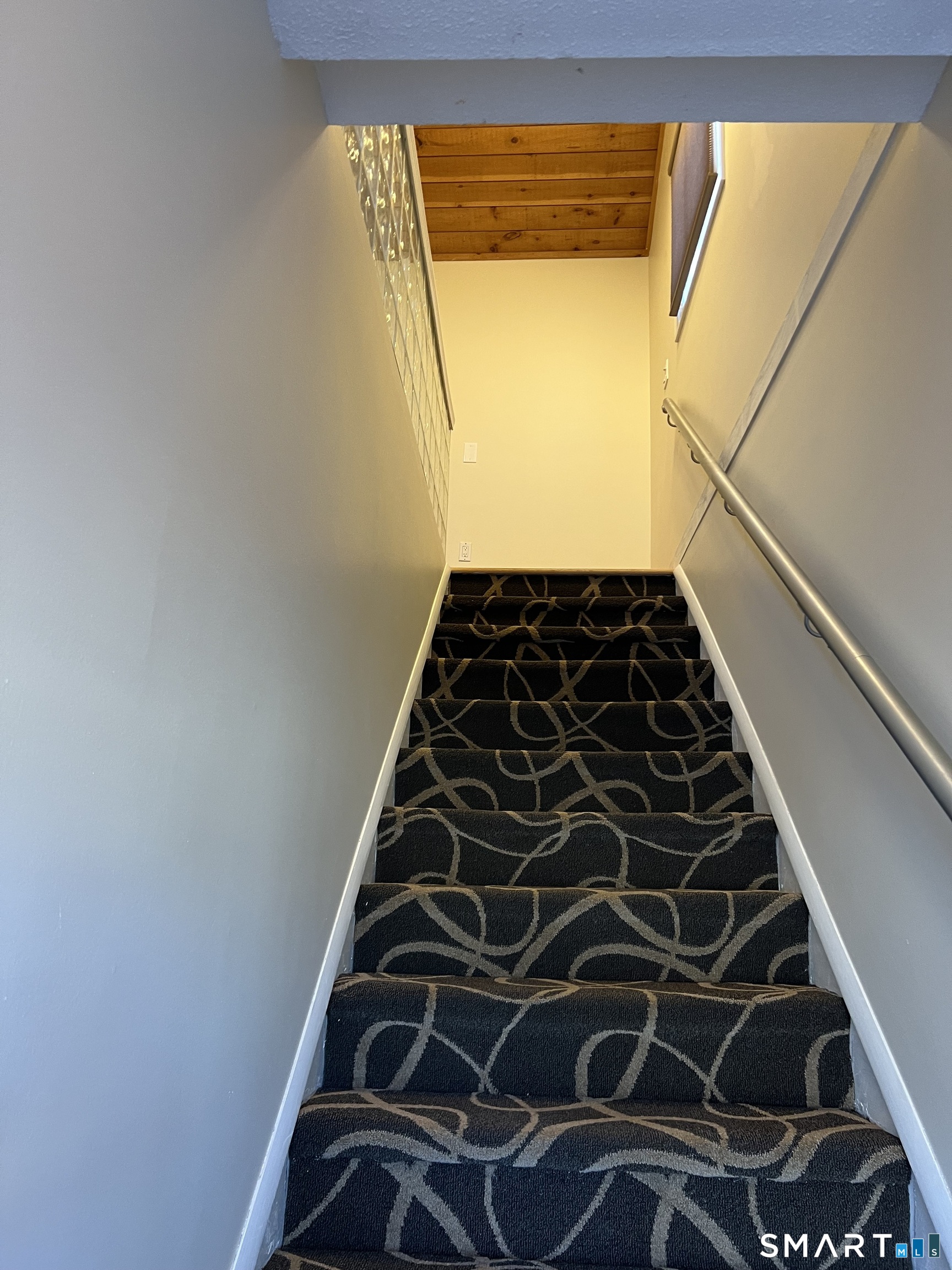 311 Racebrook Road Orange, CT 06477 - Photo 6 of 12 a bathroom with a black and white checkered floor