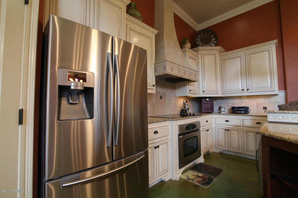 1222 Dugas Road Lafayette, LA 70507 - Photo 13 of 40 Kitchen