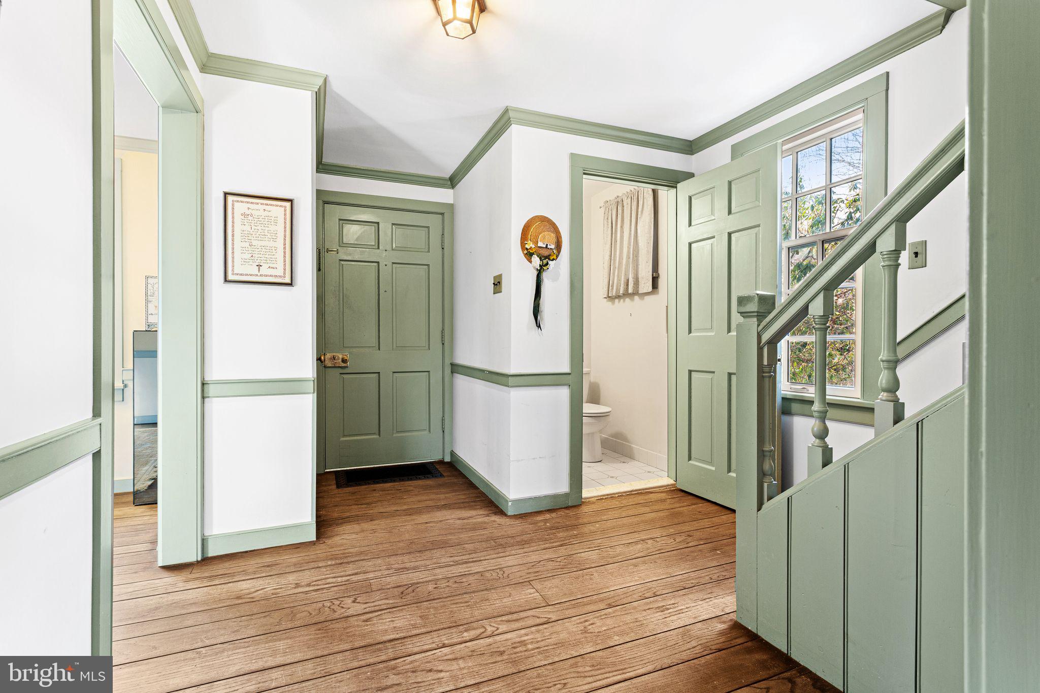 344 Knoll Top Lane Haddonfield, NJ 08033 - Photo 4 of 44