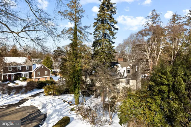 $1,200,000 | 344 Knoll Top Lane, Haddonfield, NJ 08033