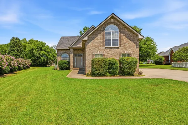 $549,999 | 155 Brightstar Court, Gallatin, TN 37066