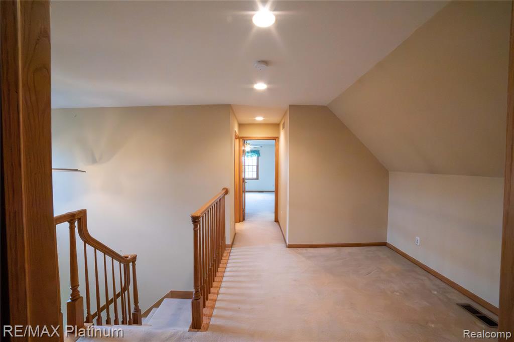 12987 Holtforth Road Fenton, MI 48430 - Photo 20 of 46