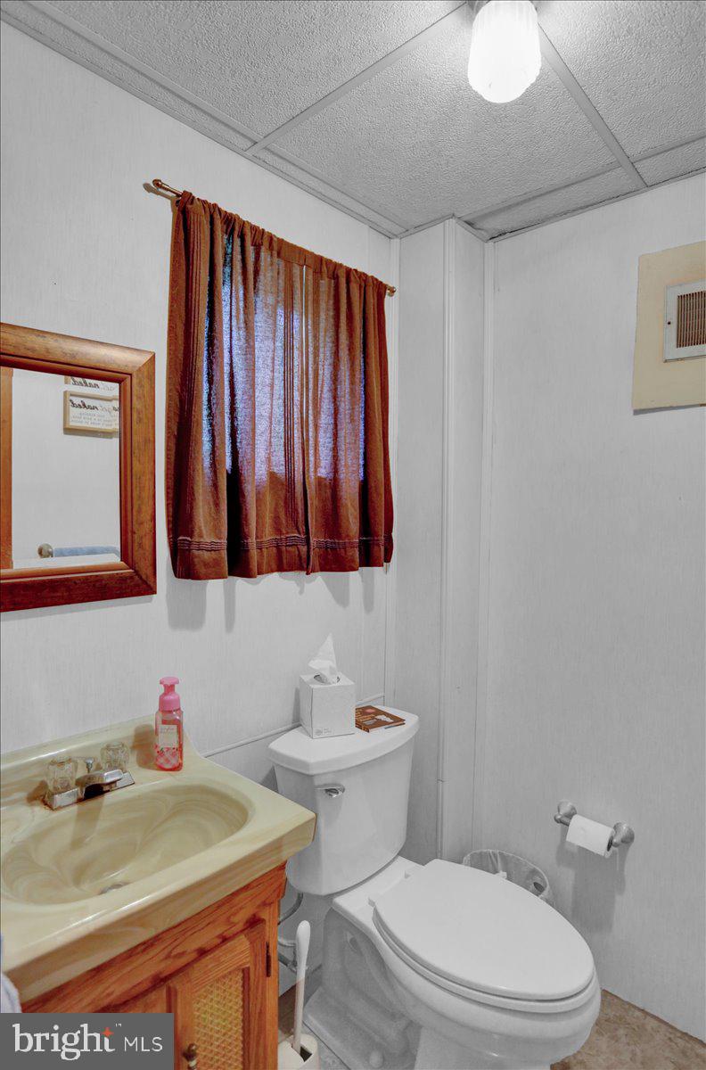 2313 Alsace Road Reading, PA 19604 - Photo 12 of 27 Gallery Image 12