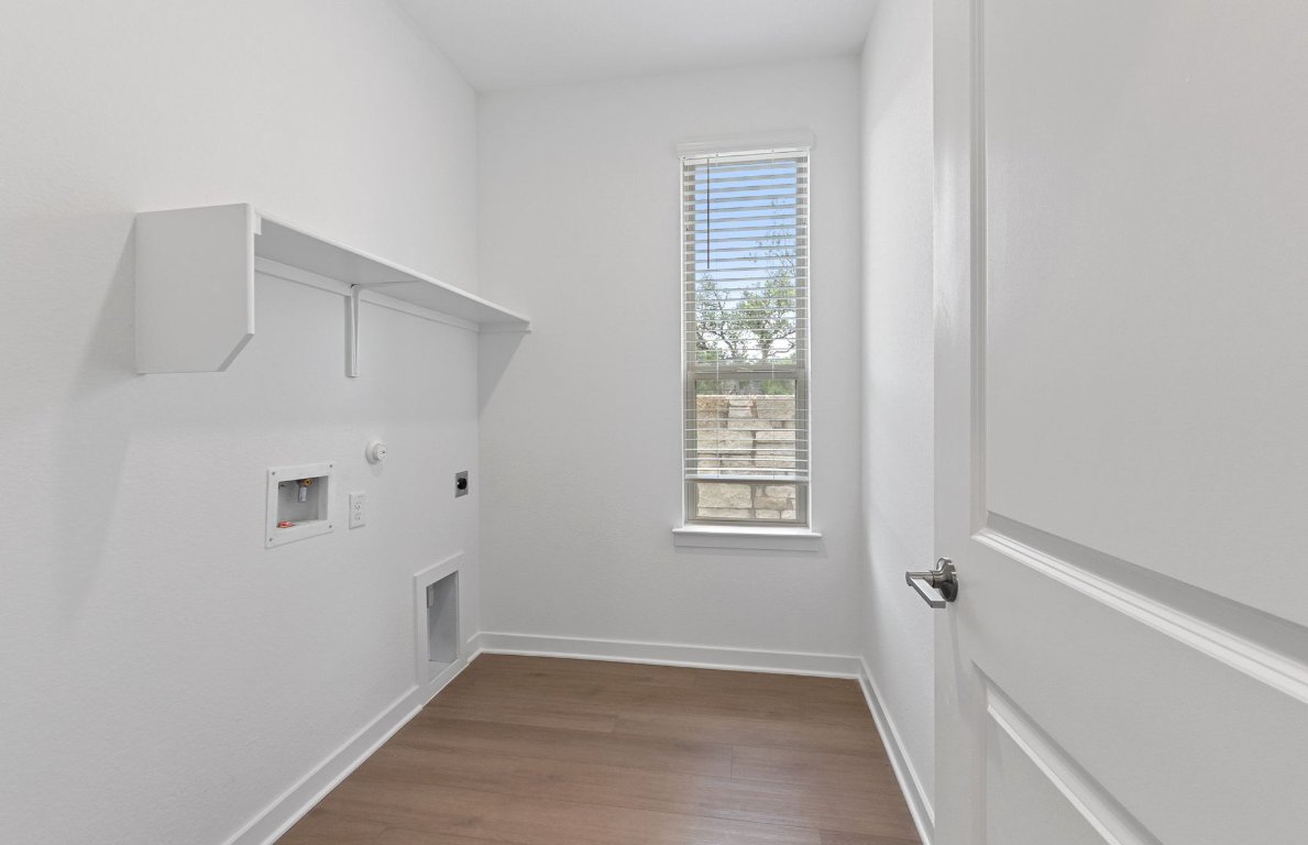 1700 Spg Mountain Cove Georgetown, TX 78628 - Photo 21 of 40 a view of an empty room with a window