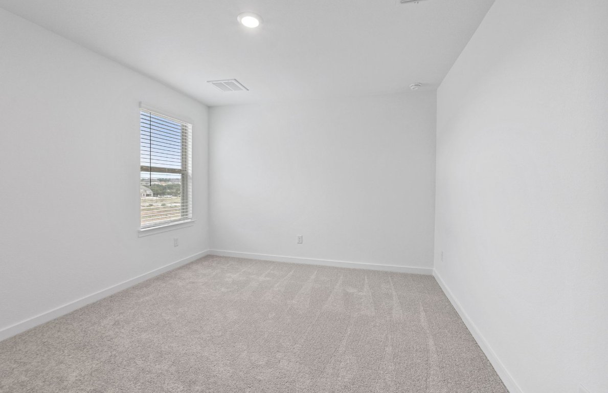 1700 Spg Mountain Cove Georgetown, TX 78628 - Photo 28 of 40 an empty room with a window