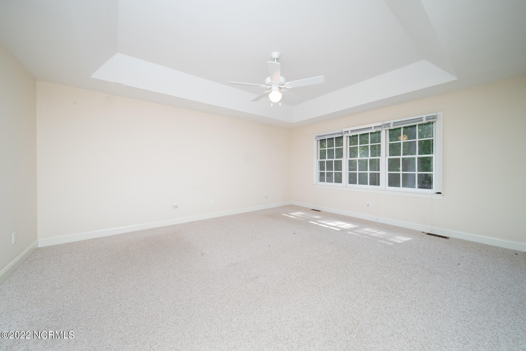 131 Geneva Road New Bern, NC 28562 - Photo 5 of 33 Master Bedroom