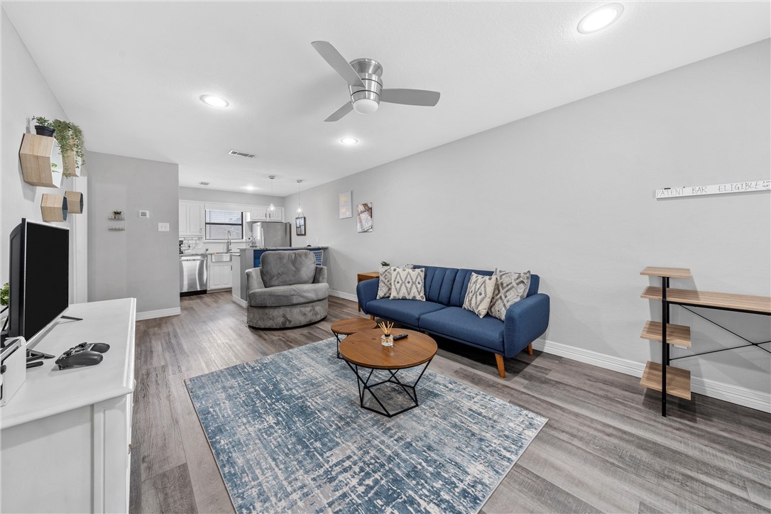 1366 12th Street South, Unit 24 Waco, TX 76706 - Photo 2 of 22