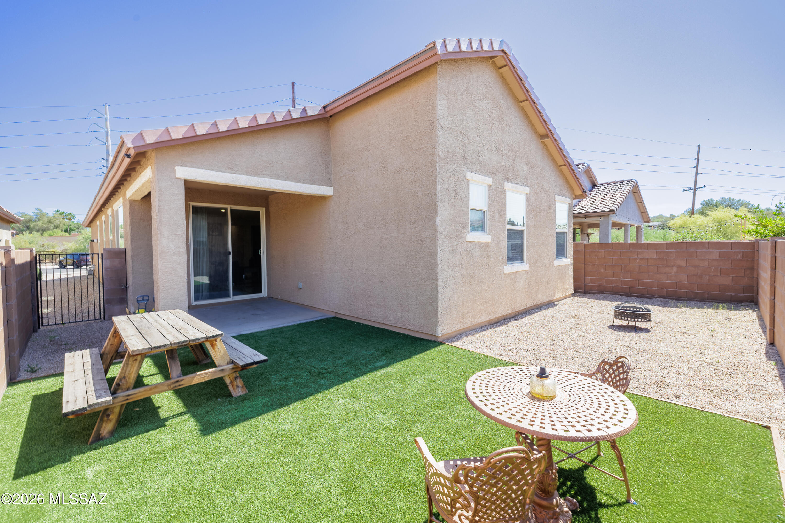 8635 North Rome Court Tucson, AZ 85742 - Photo 24 of 27 Backyard