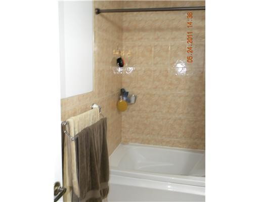 938 North 31st Road Hollywood, FL 33021 - Photo 5 of 8 Master Bath/Spa