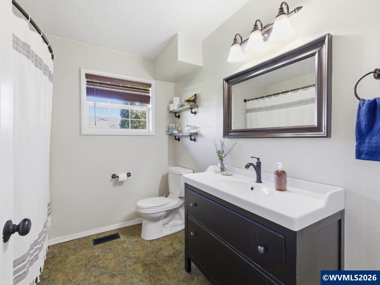 1220 Southeast Godsey Road Dallas, OR 97338 - Photo 14 of 28 Gallery Image 14
