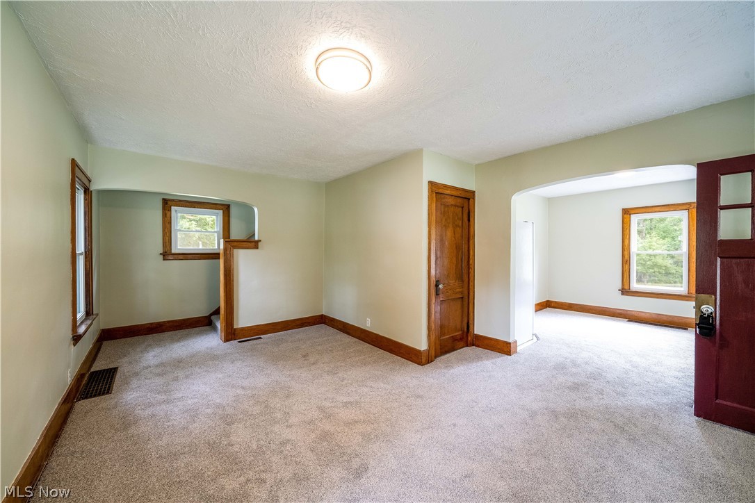 2083 Arndale Road Stow, OH 44224 - Photo 6 of 35 2083 Arndale Rd, Stow, OH 44224 Welcome to ready to move into 3 bedroom, 1 bathroom, 2 car garage home with nice large yard! Freshly painted, new carpeting, maintained mechanicals, with quick easy closing. Don't miss out!