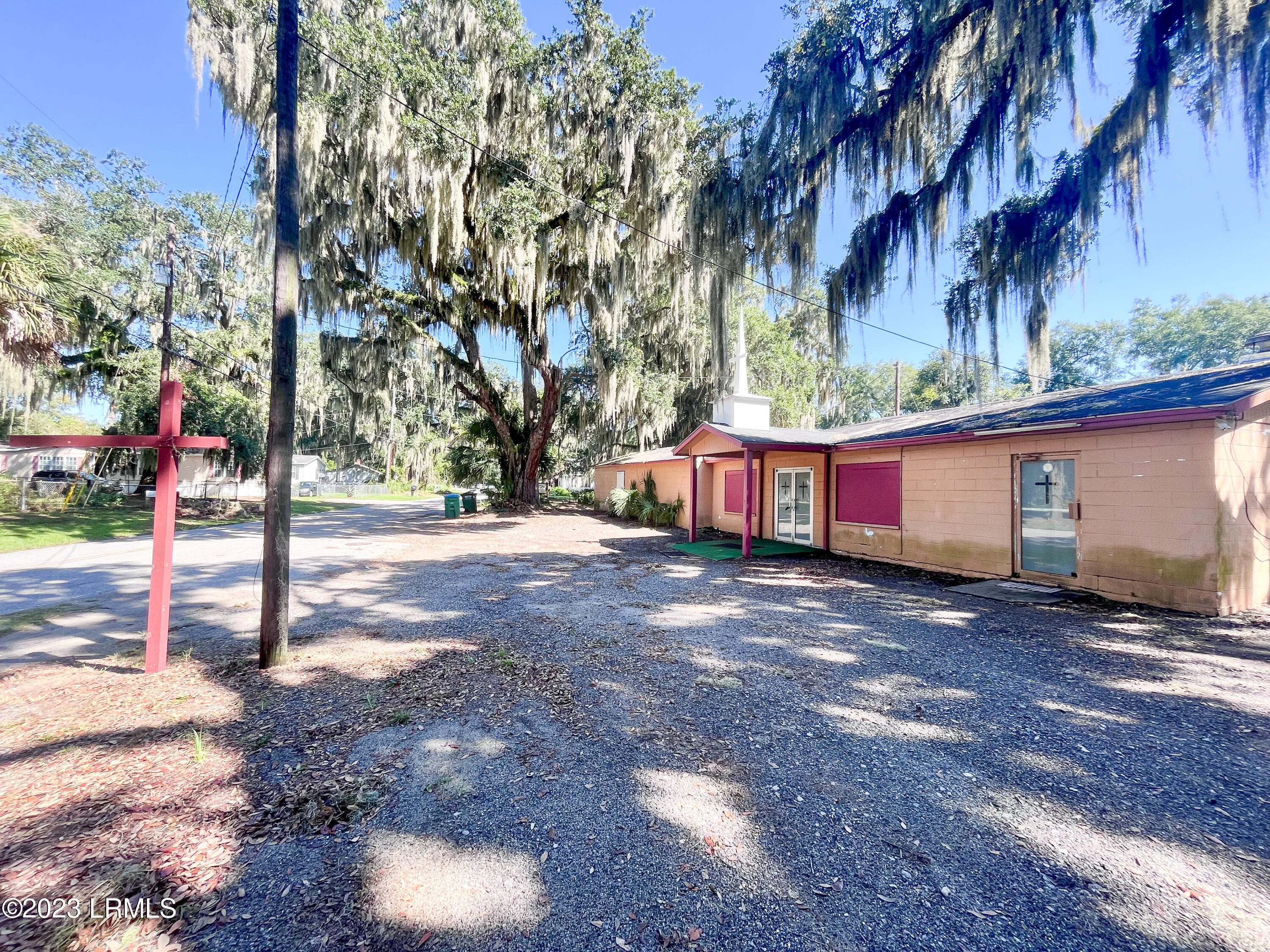 1706 Old Shell Road Port Royal, SC 29935 - Photo 1 of 19 IMG_8671