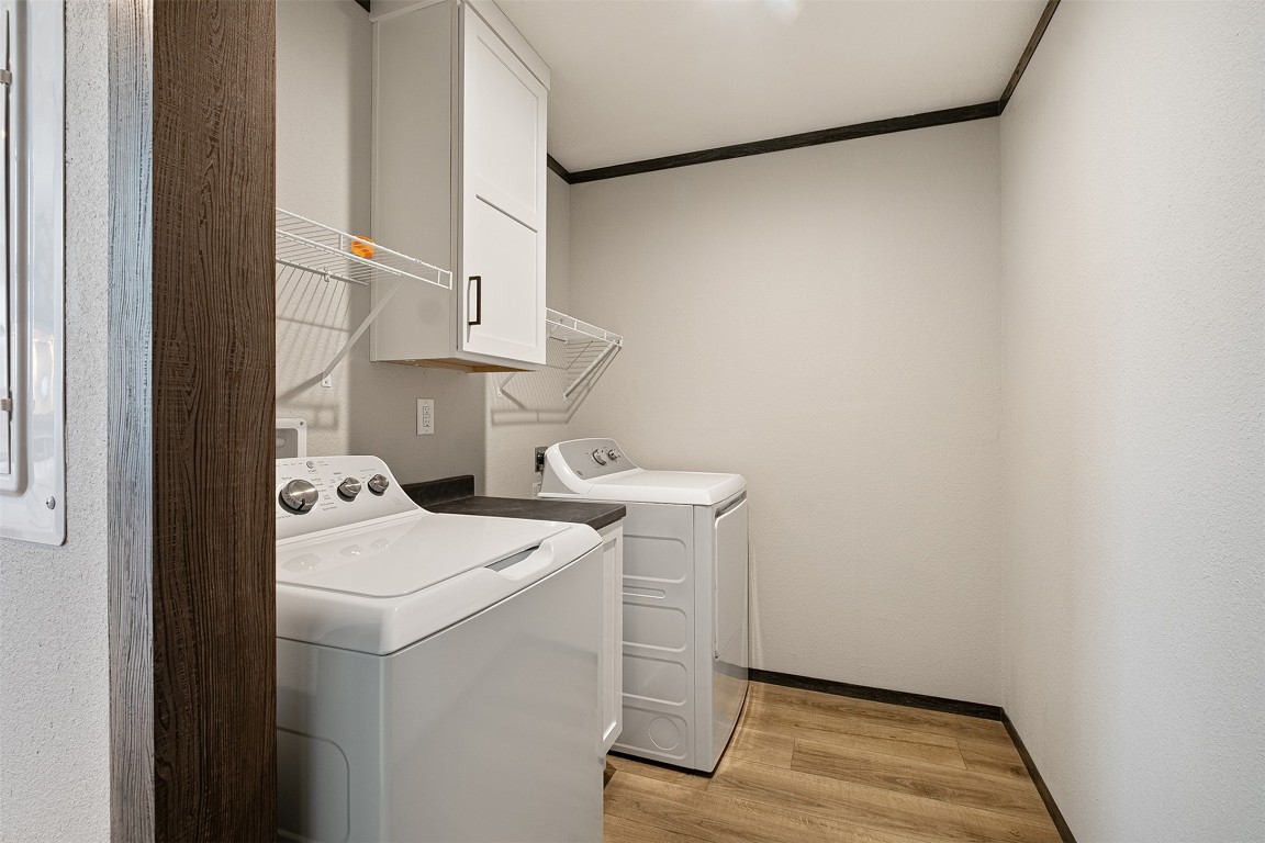 339 Lower Red Rock Road Bastrop, TX 78602 - Photo 14 of 29 a utility room with dryer and washer